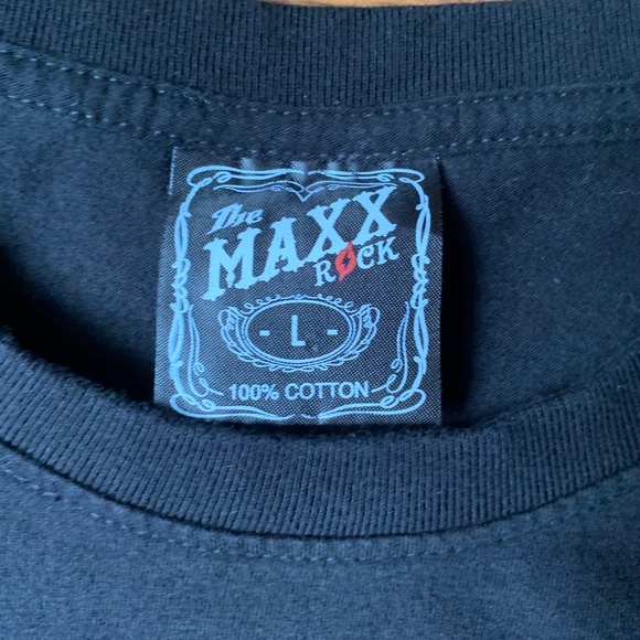 Slipknot Black Graphic Tee - Picture 6 of 6